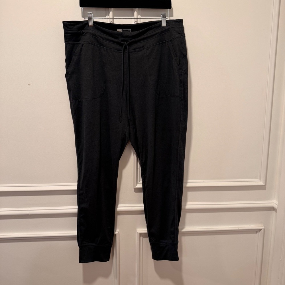 Lolë Women's XL Black Jogger Pants Drawstring Pockets Athleisure